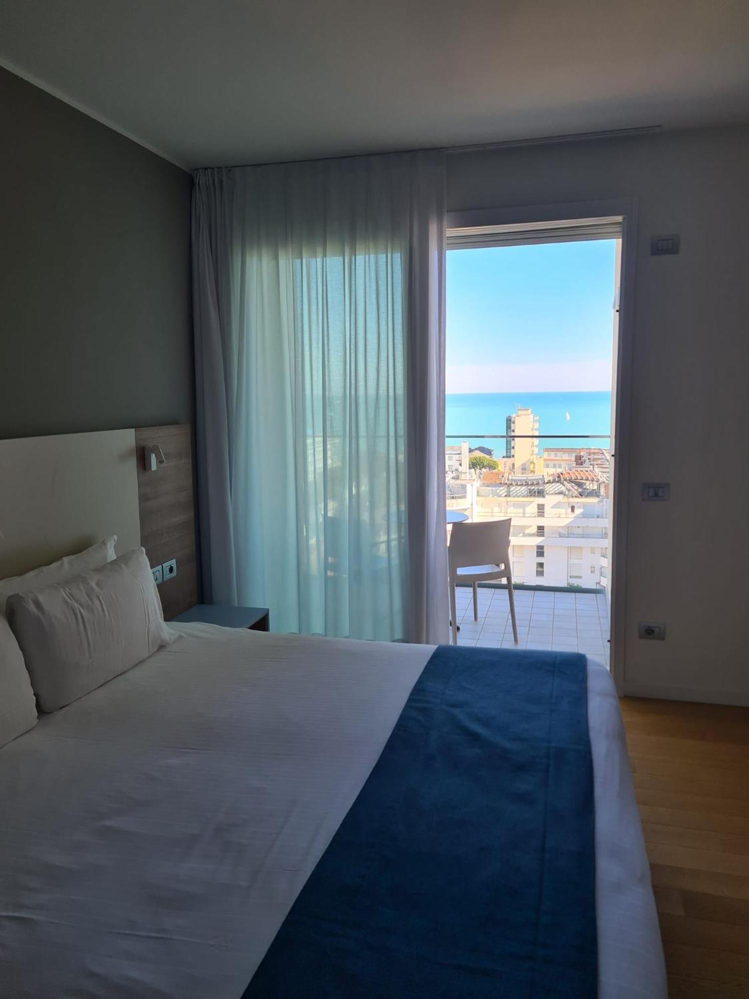 Hesperia Hotel & Residence Lido di Jesolo Rum bild