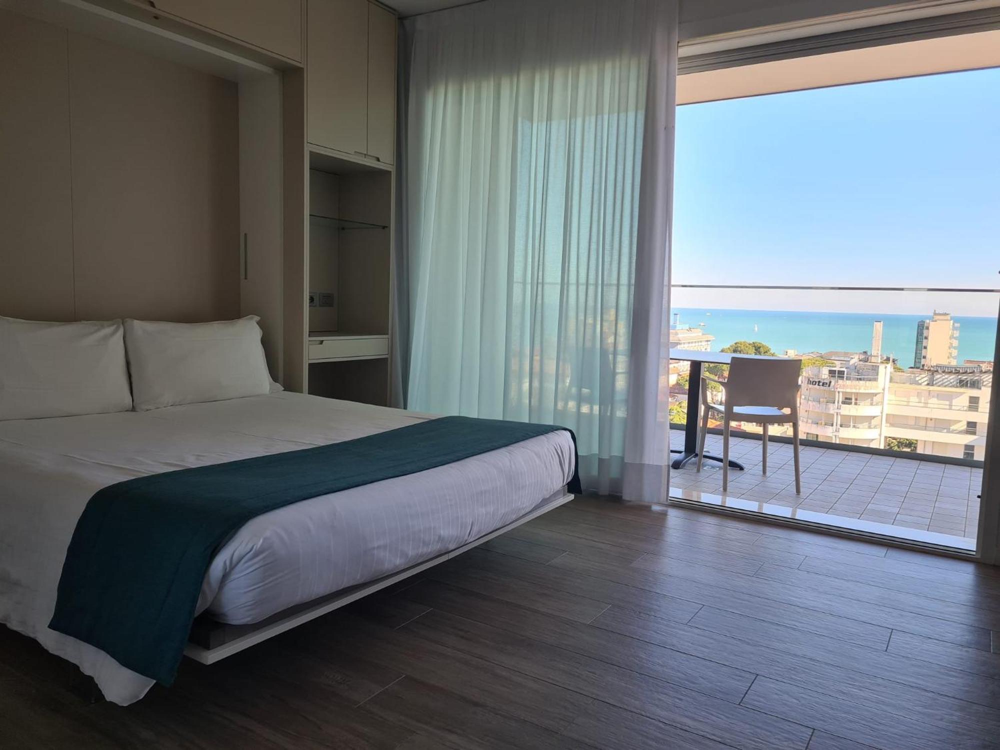 Hesperia Hotel & Residence Lido di Jesolo Rum bild