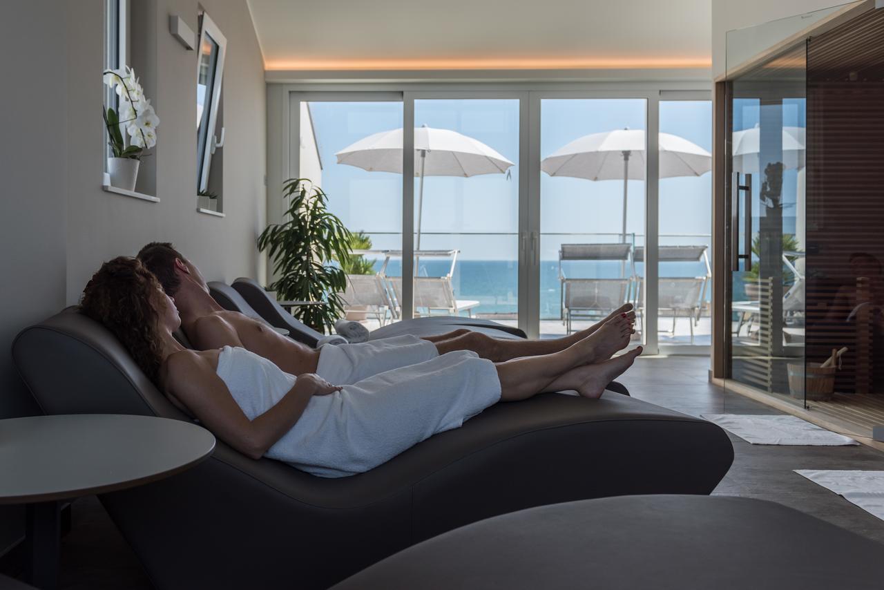 Hesperia Hotel & Residence Lido di Jesolo Exteriör bild